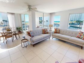 Shoreline Towers 3036