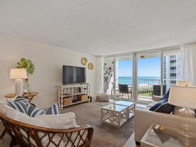 Shoreline Towers 1045