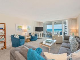 Shoreline Towers 1055