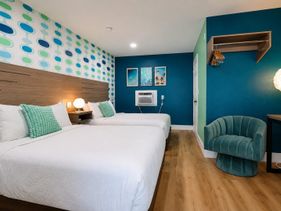 The Blu - Room 03 - Malibu Hideaway