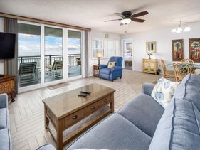 Nautilus 1702 Gulf Front Large 2 BR 2 BA Penthouse 7th