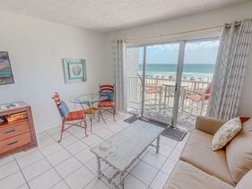 Islander Beach Resort 0302