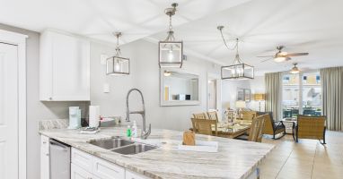 Full kitchen