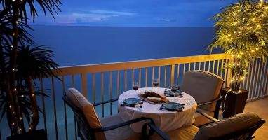 Enjoy stunning, soul-stirring views of the gulf coast from our cozy balcony while enjoying your favorite wine and cheese.