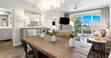 Open & Functional Layout - Enjoy easy vacation living with this kitchen-dining combo.