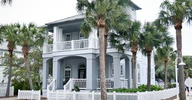 Welcome to The Quarterdeck at Carillon!