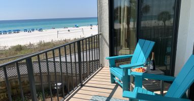 Veronica&rsquo;s condo