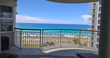 Gorgeous Beach Front View!