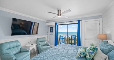 Relaxing studio with an amazing view!