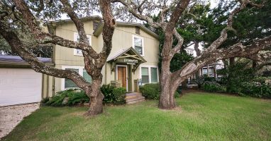 Eddyland, in the heart of Grayton Beach!
