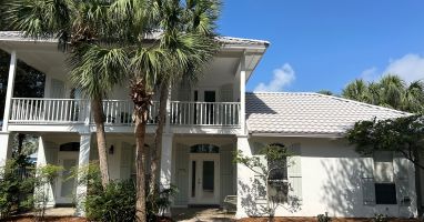 Welcome to Simply Paradise! Luxury 3 bedroom 2 1/2 bath home!