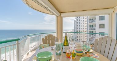 Large Scenic Balcony