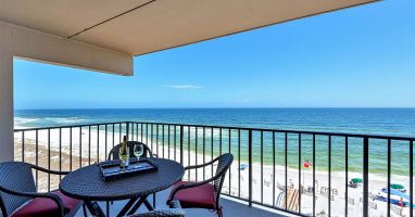 6th floor balcony is close enough to hear the waves.