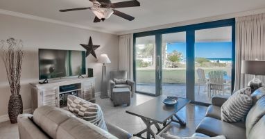 Living area with flatscreen TV
