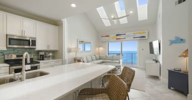 Kitchen with bar seating