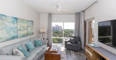 Tastefully decorated recently remodeled condo
