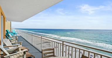 Panoramic Beachfront Views
