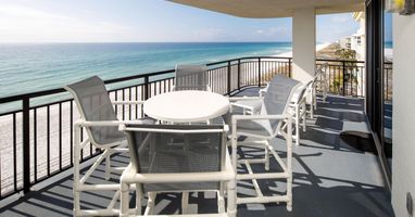 Balcony seating/dining and view