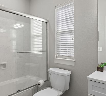 Bathroom #4: Private attached bathroom with shower/tub combo
