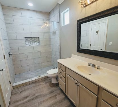 3rd floor Bathroom