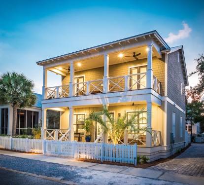 Main House "Livin' The Dream and Poolside Paradise"