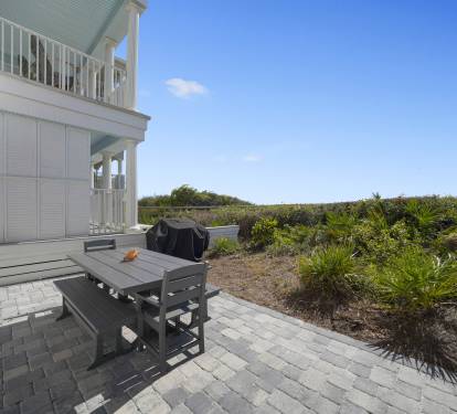 Enjoy Outdoor Meals with a Beach View