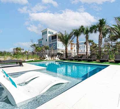 Pool with In water Loungers