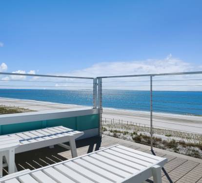 Rooftop Deck with amazing views