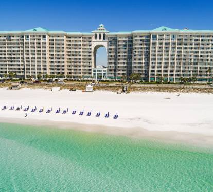Beautiful beach waiting for you.