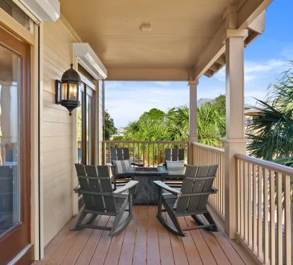 Spacious Covered Porch Perfect for Entertaining