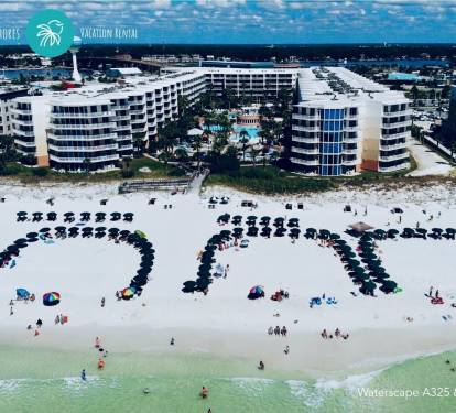 Conveniently located directly on Waterscape's private beach!