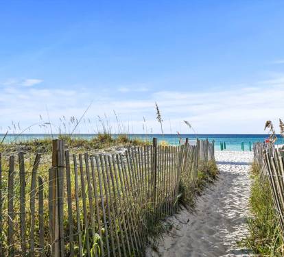 serene  private beach access for leeward key guest