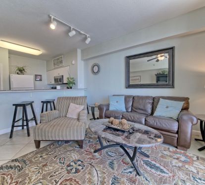 Living room, dining and kitchen combo in open floor plan!