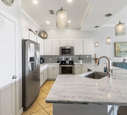 Fully equipped kitchen