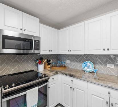 master bedroom 2 bedroom condo at leeward key