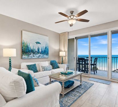 leeward key 502 living room
