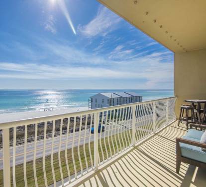pet friendly Beach retreat condos 406