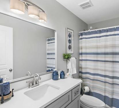 guest bathroom at brt 311