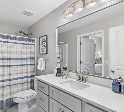 guest bathroom 2 at brt 311