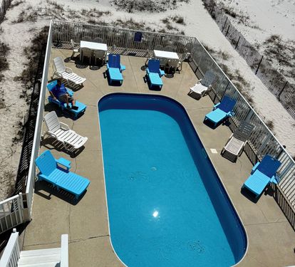 Large full size pool.