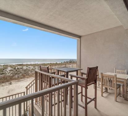 Deck Off Living
