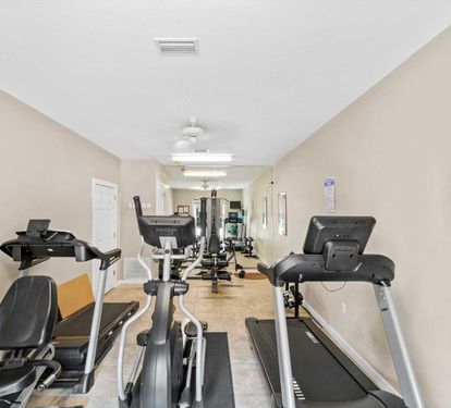 beach retreat destin gym