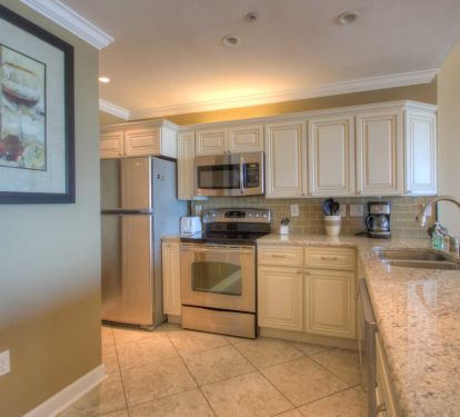 Fully equipped kitchen