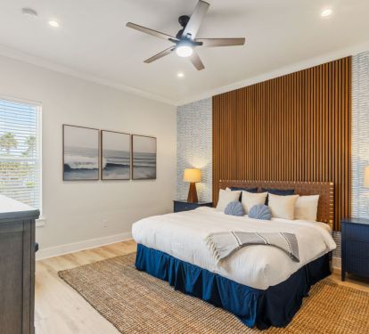 Guest king bedroom 2 with ensuite - second floor