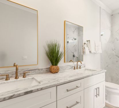 Guest king bedroom 1 ensuite double vanity
