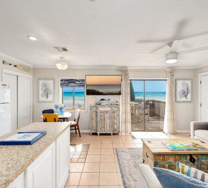 Spacious living room with ocean views in Destin Townhome.