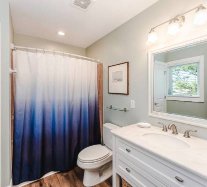 En Suite Bathroom for SunScape's Third King Bedroom with Tub and Shower