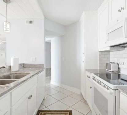 Cooking is a breeze in this amazing kitchen