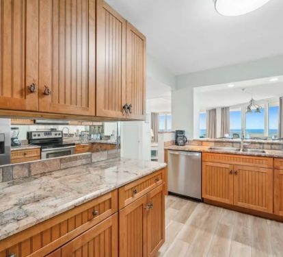 Plenty of cabinet space 