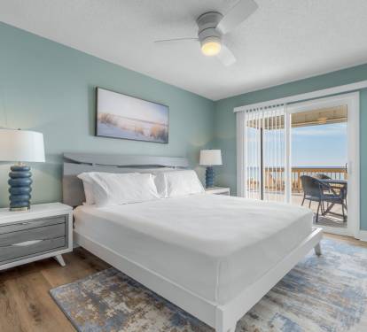 Guest Bedroom 1 (King)